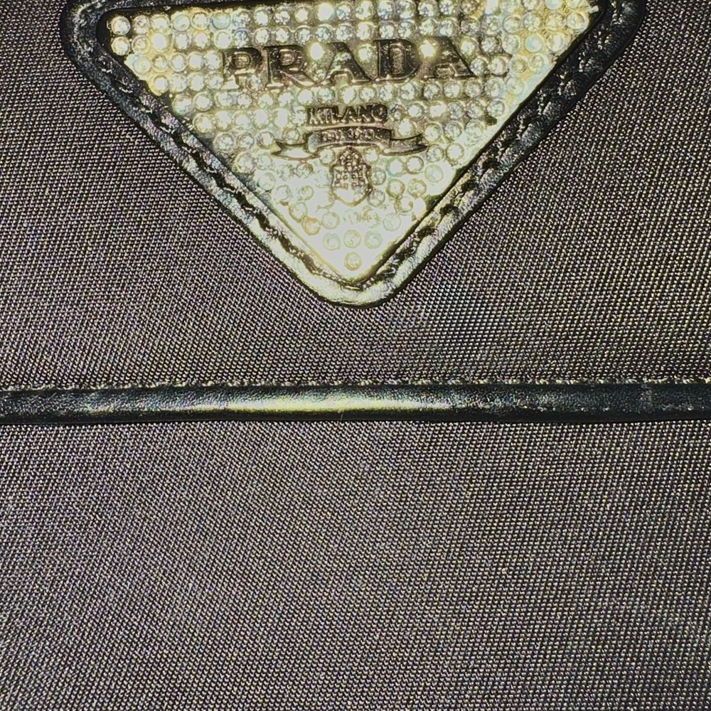 Prada Black wallet,with Crystal-Studded Triangle Logo - Picture 8 of 8